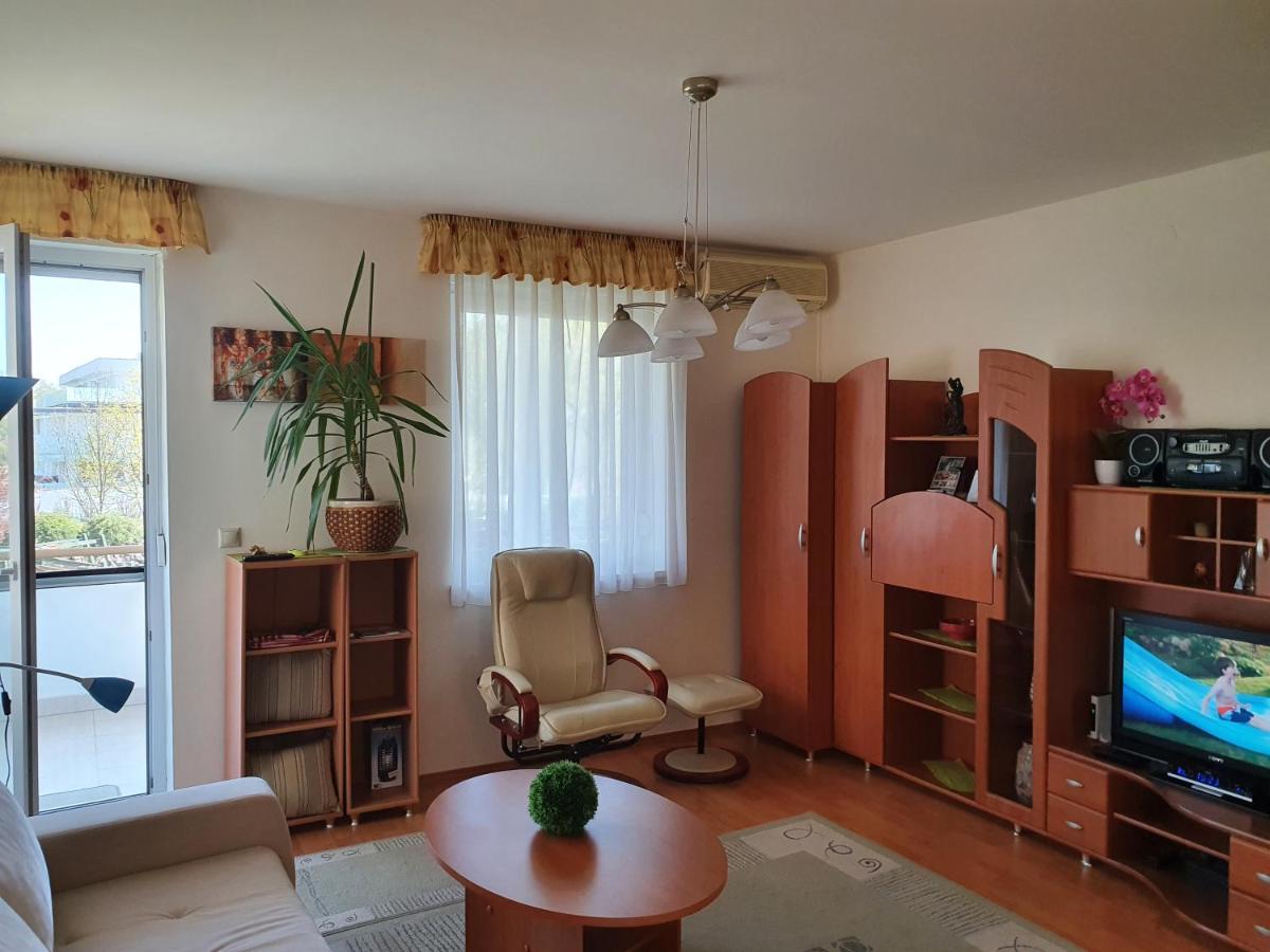 Gyorapartman2 Extérieur photo